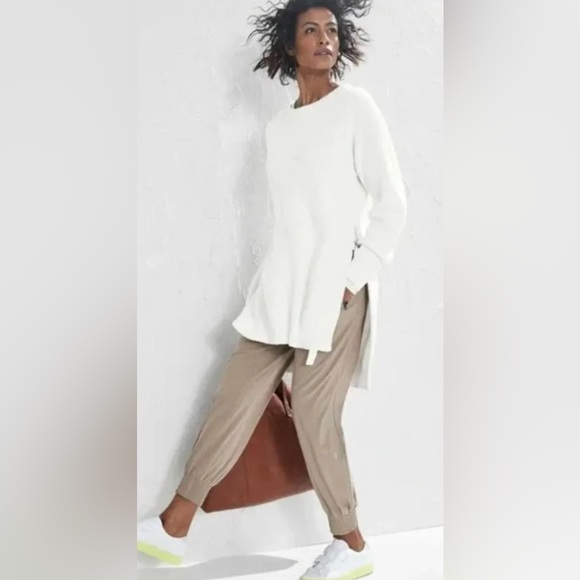 Athleta Camden Neutral Tan Size: 2 - Picture 1 of 10